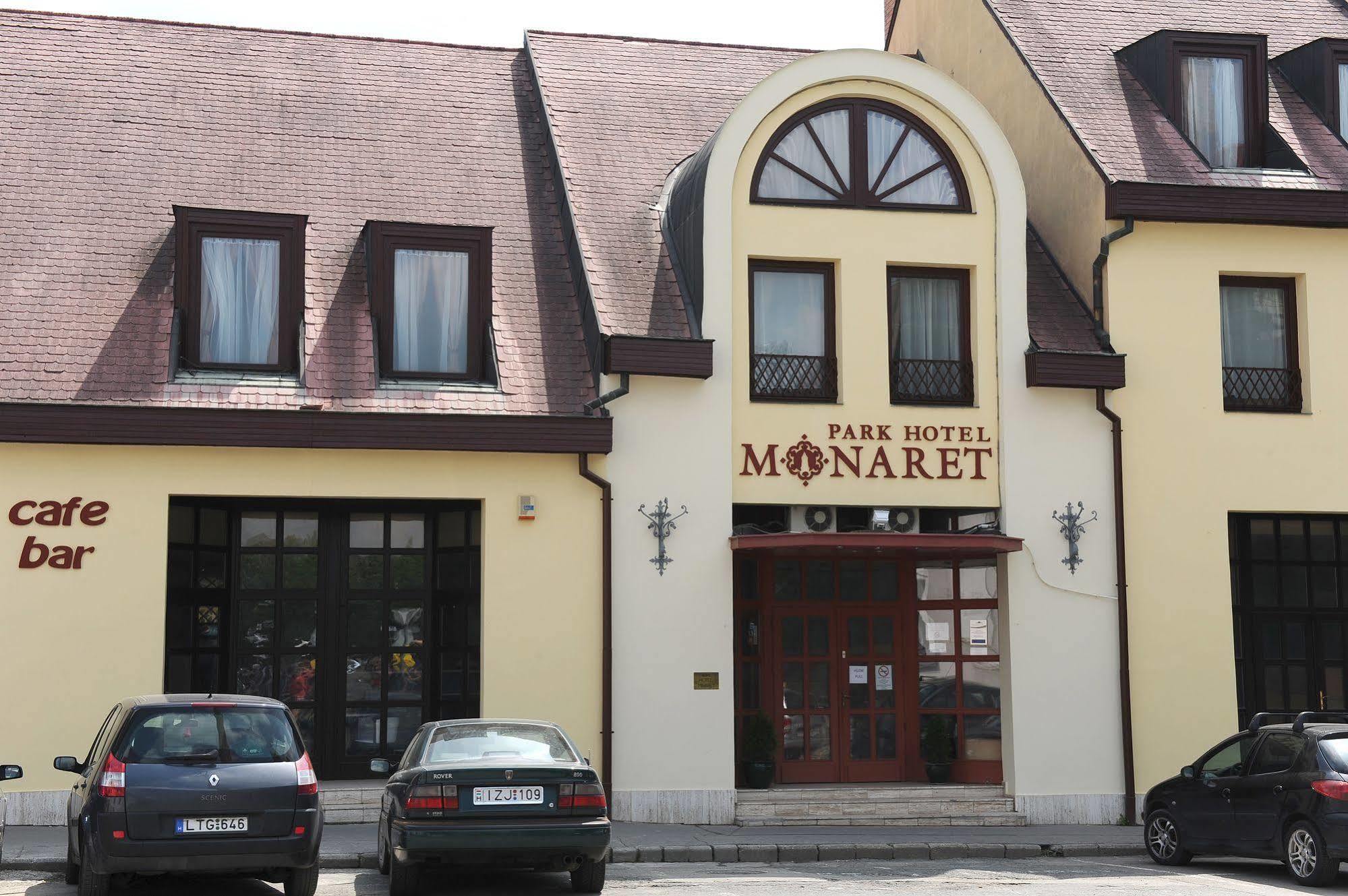 Hotel Minaret&Étterem Eger Esterno foto